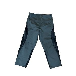 Women Champion Athletic Capri Pants Work-Out Running‎ Size L